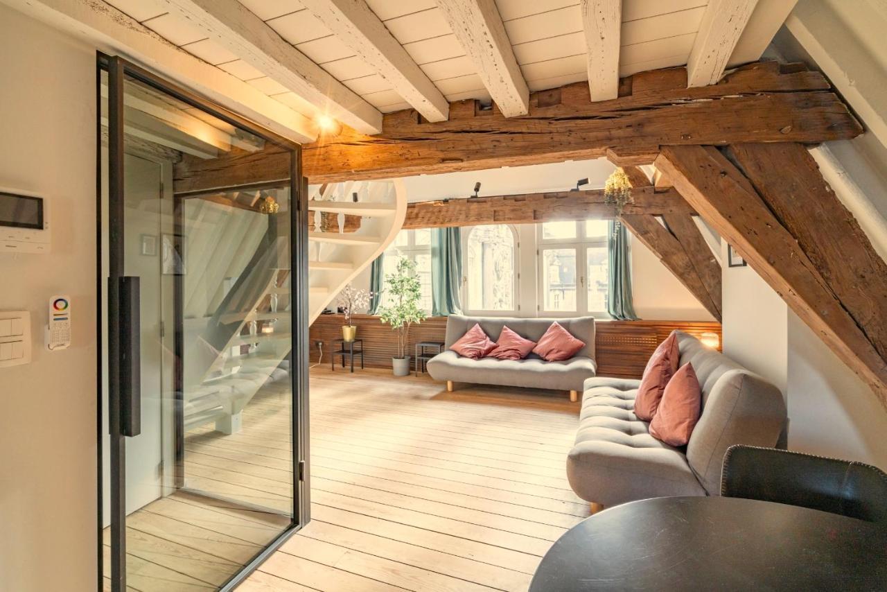 The Hendrik Square Residence Antwerp Exterior photo